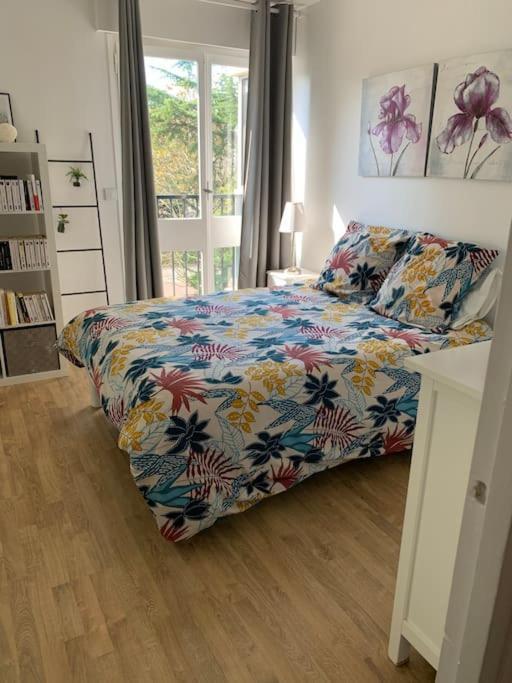 Appartement 55 M2 Le Chesnay Le Chesnay  Exterior foto